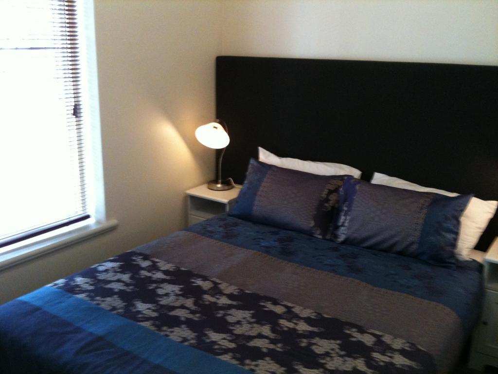 Adelaide - Semaphore Beach Front 외부 사진